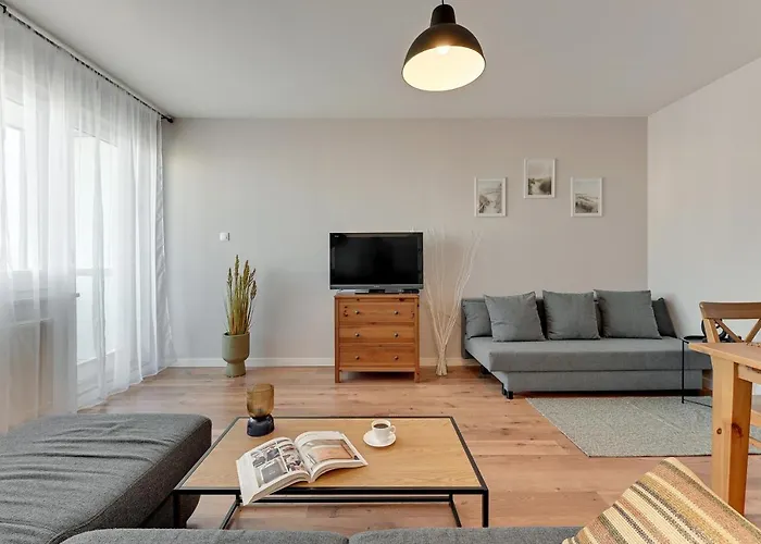 Awiator Seaside By Downtown Apartments